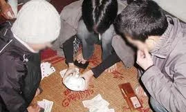 Bị cướp sạch tiền vì 'ăn non' thắng bạc