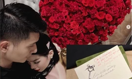 Lệ Quyên tình tứ bên bạn trai, xưng hô 'vợ chồng' ngày Valentine