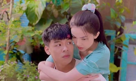 Cặp đôi Thục Anh - Long 'đần' trong '11 tháng 5 ngày' ngọt ngào từ phim tới đời thực 