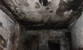 Ngôi nhà bị cháy rụi.