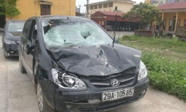 Chiếc xe ô tô gây tai nạn.