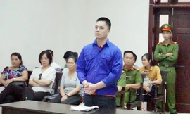 Bị cáo Hùng tại phiên tòa.