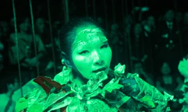 Cận cảnh xé vỏ Đáo xuân 7 của Đào Anh Khánh