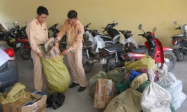 Bắt xe chở hàng trăm động vật hoang dã vào Hà Nội