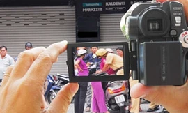 Người dân ghi hình CSGT thực thi nhiệm vụ. Ảnh minh hoạ, nguồn Báo Giao thông