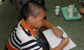 Một học sinh tật nguyền giàu nghị lực