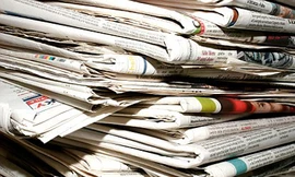 Mỗi người bị nhồi 174 tờ báo/ngày