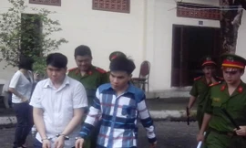 Hai gã choai cùng vào tù vì trót ‘yêu’ trẻ vị thành niên