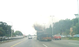 Xe không đạt chất lượng khí thải, than tổ ong, củi, rơm rạ khiến không khí ngày càng ô nhiễm