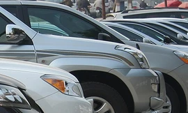 Thị trường ô tô cuối năm: Sức mua chững lại