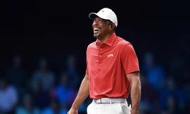 Không thường xuyên thi đấu, Tiger Woods vẫn giàu nhất giới golf 