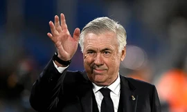 48 giờ hỗn loạn của HLV Carlo Ancelotti: Khi chữ ký cuối cùng không đến