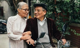 Vợ chồng GSNGND Nguyễn Đình Chú và Nguyễn Thị Minh Thâm