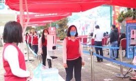 Học sinh nên tập dần thói quen dậy sớm, vận động để quay lại trường học. Ảnh: Trọng Tài 