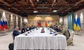 Hai đoàn đàm phán Nga - Ukraine gặp nhau tại Istanbul ngày 29/3 Ảnh: TASS 