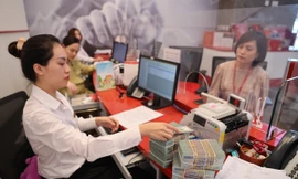 Theo đại biểu Quốc hội Trần Hoàng Ngân (TP HCM), chỉ có chính sách tài khoá mở rộng mới giúp nền kinh tế thoát khỏi đà suy giảm 