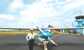 Chị Hồ Thanh Hương - CEO Bluesky Airways trong khóa huấn luyện phi công lái máy bay tư nhân