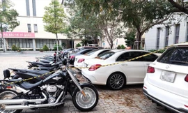 Nhiều ô tô, mô tô hạng sang của các đối tượng bị thu giữ 