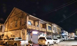 Khu phố 21/3/1946 mang kiến trúc Pháp ở Thakhek ảnh: Văn Chương