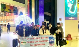 Một nhóm lao động Việt phải bỏ ra cả nghìn USD sang Indonesia thi tuyển để sang Nhật làm việc