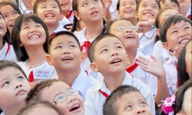 Việt Nam đối diện với mức sinh thấp 