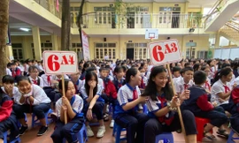 Nhiều giáo viên nói đang gặp không ít khó khăn, bất cập khi dạy các môn tích hợp cho học sinh lớp 6 