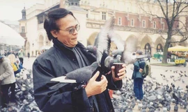 Nhà thơ Anh Ngọc 