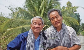 Nhà thơ Hoài Vũ và đạo diễn Nguyễn Hoàng