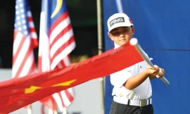Golfer nhí Nguyễn Bảo Phát thi đấu ở giải trẻ Thái Lan 