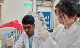 Trần Thuỳ Trang nữ nghiên cứu sinh đang theo đuổi đam mê nghiên cứu khoa học tại Mỹ