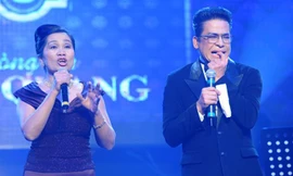 Nghệ sĩ Xuân Hương: 'Thanh Bạch từng vác dao rượt chém tôi'