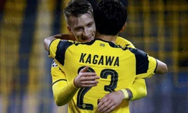 Marco Reus và Kagawa góp năm bàn cho Dortmund. Ảnh: Reuters.