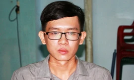 Thầy Châu vẫn lo lắng sau khi bày tỏ nguyện vọng với Bí thư TPHCM. Ảnh: Mạnh Tùng.