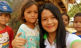 Hương trong một chuyến thiện nguyện. Ảnh: Facebook nhân vật.