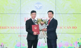 Bản tin 8H: Nhân sự mới của Bộ Quốc phòng, Bộ Thông tin và Truyền thông