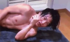 Chương trình tạp kỹ gây phẫn nộ vì quấy rối tình dục nam thần tượng