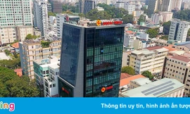 Nữ sinh 19 tuổi chi hơn trăm tỷ mua một lô cổ phiếu trên sàn