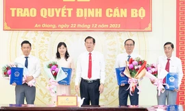 Bản tin 8H: An Giang bổ nhiệm các cán bộ chủ chốt