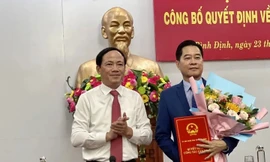 Bản tin 8H: Điều động, bổ nhiệm nhân sự tỉnh Bình Định