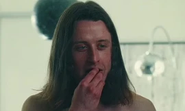 Khán giả sốc vì cảnh khỏa thân thô tục