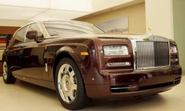 Đấu giá Rolls-Royce Phantom lần thứ 7, giá giảm gần 12 tỷ đồng