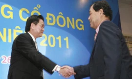 Đại gia đình đám một thời Trầm Bê trở lại thương trường