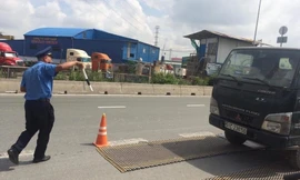 TP.HCM là địa phương đầu tiên thí điểm phạt nguội xe quá tải