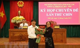 Bản tin 8H: Phê chuẩn chức vụ Phó Chủ tịch Ủy ban Nhân dân tỉnh Đắk Lắk