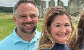 Bà chủ nhà xuất bản ‘Harry Potter’ tử vong ở tuổi 44 trước mặt chồng con