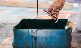 Phạt 220 triệu đồng vì mua bán hơn 7 tấn dầu nhớt đã qua sử dụng