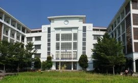 Trường đại học xây hàng chục tỷ đồng bỏ hoang nhiều năm