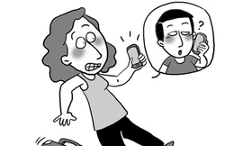 "Xin lỗi, chị là ai ạ?'