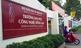 Phó khoa bị điều tra vì sửa điểm cho sinh viên để trục lợi