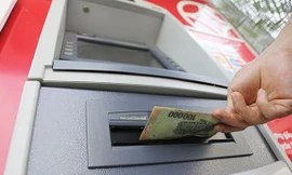 Ngân hàng Nhà nước lo ngại việc định kỳ cung cấp thông tin tài khoản, thông tin người nộp thuế có phạm vi quá rộng có thể dẫn tới việc lạm dụng quy định này trong quá trình thực thi. Ảnh minh họa